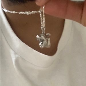 Meet your Posher, Braulio